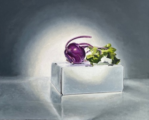 MOIRA DE LA HUNTY - Kohlrabi on a Box