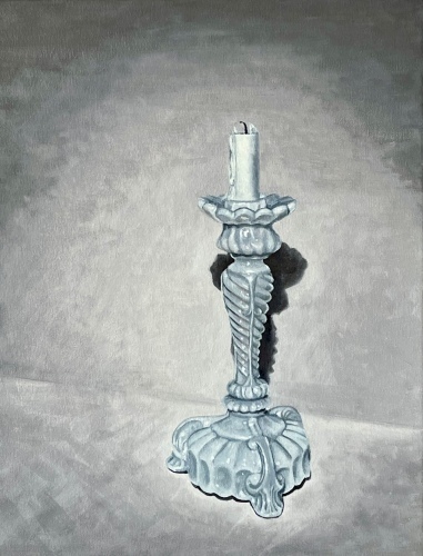 MOIRA DE LA HUNTY - Candle in Milk Glass Candlestick 