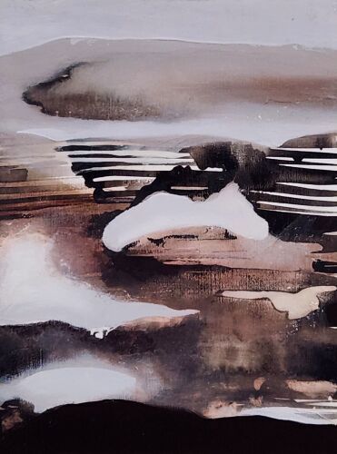 SUE LEEMING - In the shadow of memories